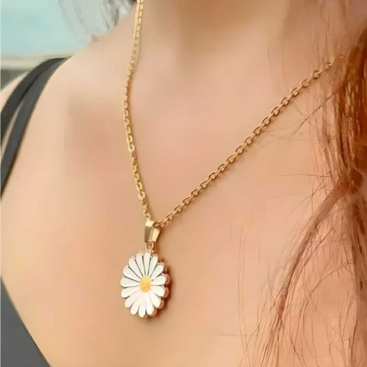 Gold Plated Daisy